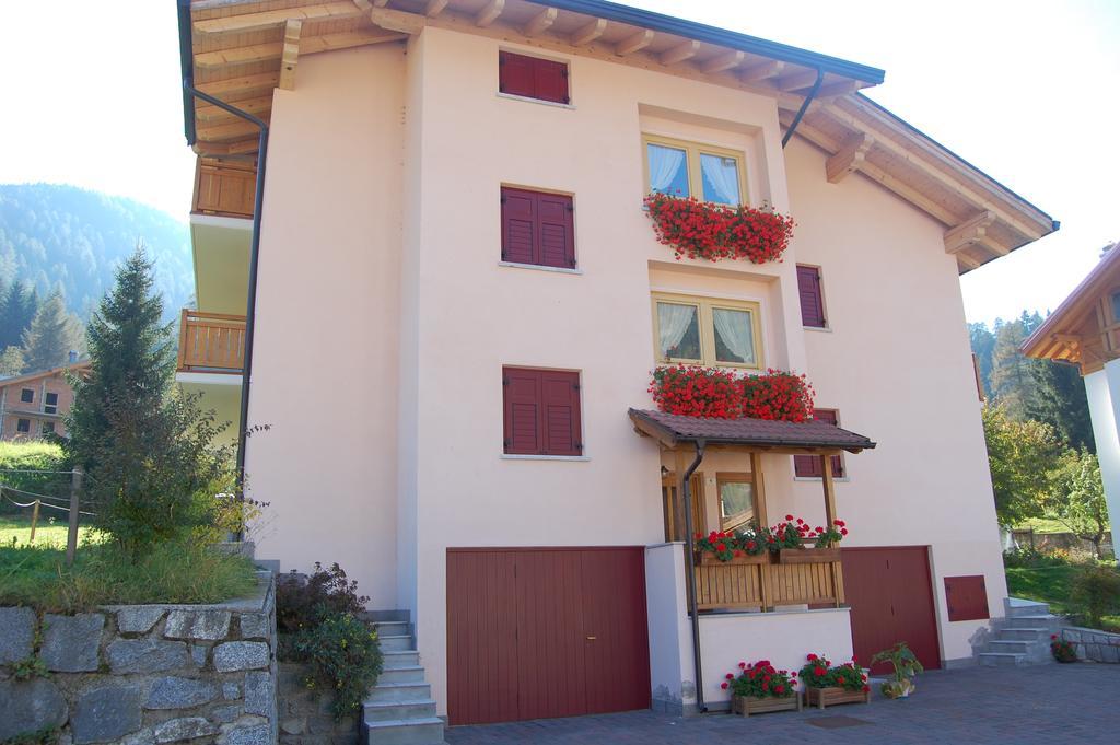 Appartamenti Welcome In Val Di Sole Casa Orti Ossana Εξωτερικό φωτογραφία
